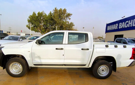Mitsubishi L200, 2026 год, 3 932 800 рублей, 7 фотография