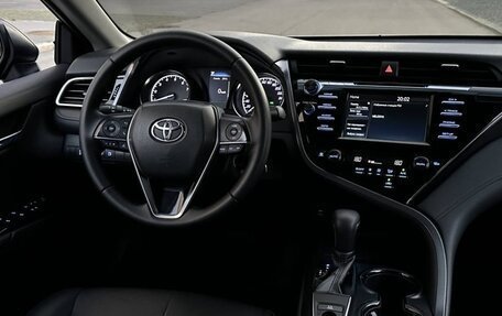 Toyota Camry, 2018 год, 1 470 000 рублей, 12 фотография