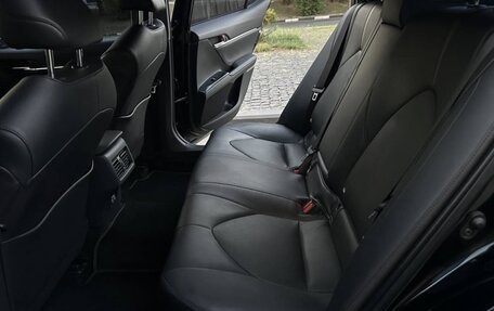 Toyota Camry, 2018 год, 1 470 000 рублей, 20 фотография