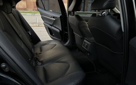 Toyota Camry, 2018 год, 1 470 000 рублей, 22 фотография