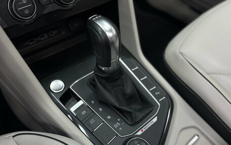 Volkswagen Tiguan II, 2019 год, 2 890 000 рублей, 13 фотография