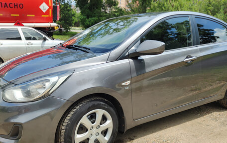 Hyundai Solaris II рестайлинг, 2013 год, 720 000 рублей, 9 фотография