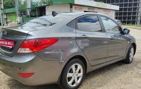 Hyundai Solaris II рестайлинг, 2013 год, 720 000 рублей, 5 фотография