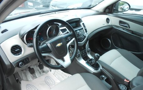 Chevrolet Cruze II, 2011 год, 760 000 рублей, 7 фотография