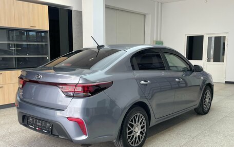 KIA Rio IV, 2017 год, 1 200 000 рублей, 4 фотография