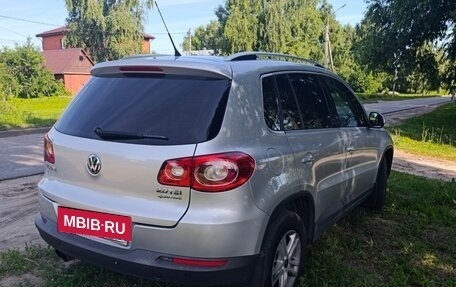 Volkswagen Tiguan I, 2010 год, 1 400 000 рублей, 2 фотография