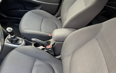 Hyundai Solaris II рестайлинг, 2011 год, 649 000 рублей, 9 фотография