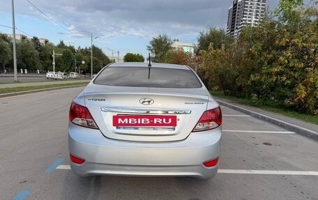 Hyundai Solaris II рестайлинг, 2011 год, 649 000 рублей, 7 фотография