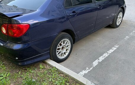 Toyota Corolla, 2002 год, 290 000 рублей, 4 фотография