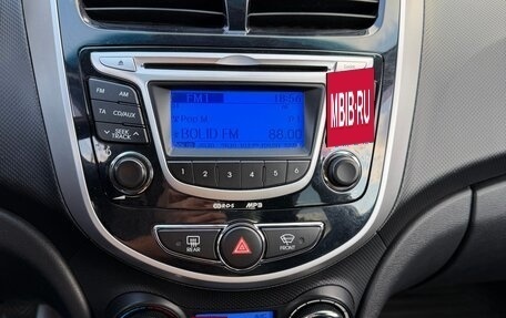 Hyundai Solaris II рестайлинг, 2011 год, 649 000 рублей, 13 фотография