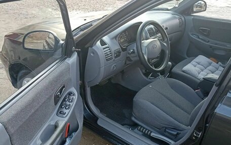 Hyundai Accent II, 2005 год, 400 000 рублей, 3 фотография