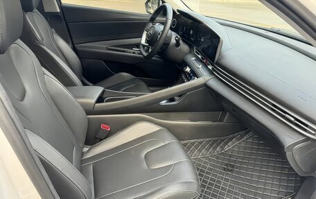 Hyundai Elantra, 2023 год, 1 550 000 рублей, 9 фотография