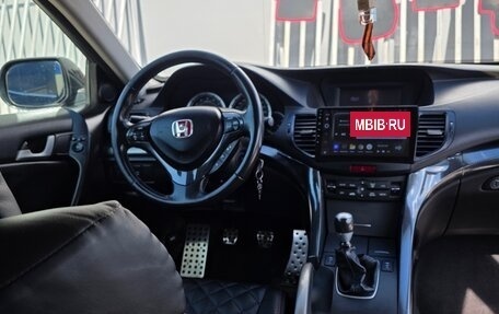 Honda Accord VIII рестайлинг, 2008 год, 900 000 рублей, 21 фотография