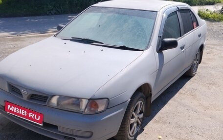 Nissan Pulsar IV, 1995 год, 95 000 рублей, 1 фотография