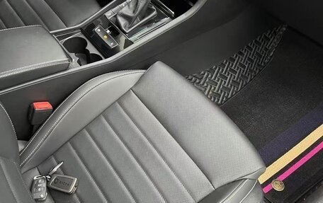 Skoda Superb III рестайлинг, 2022 год, 2 200 000 рублей, 12 фотография