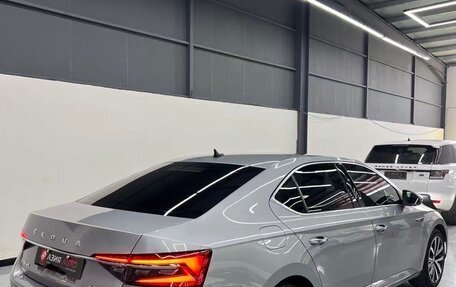 Skoda Superb III рестайлинг, 2022 год, 2 200 000 рублей, 8 фотография