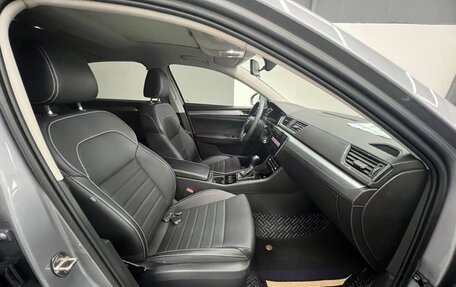 Skoda Superb III рестайлинг, 2022 год, 2 200 000 рублей, 16 фотография