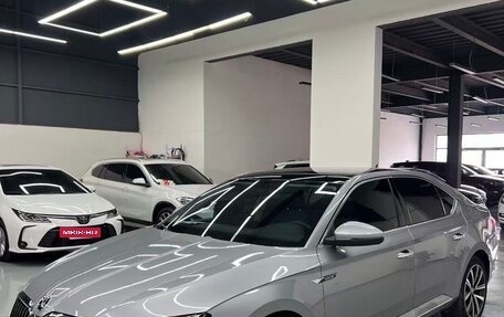 Skoda Superb III рестайлинг, 2022 год, 2 200 000 рублей, 4 фотография