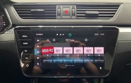 Skoda Superb III рестайлинг, 2022 год, 2 200 000 рублей, 23 фотография