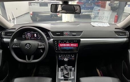 Skoda Superb III рестайлинг, 2022 год, 2 200 000 рублей, 19 фотография