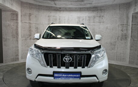 Toyota Land Cruiser Prado 150 рестайлинг 2, 2013 год, 3 085 000 рублей, 2 фотография