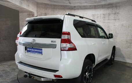 Toyota Land Cruiser Prado 150 рестайлинг 2, 2013 год, 3 085 000 рублей, 6 фотография