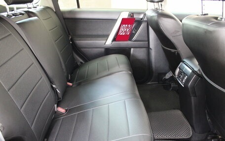 Toyota Land Cruiser Prado 150 рестайлинг 2, 2013 год, 3 085 000 рублей, 12 фотография