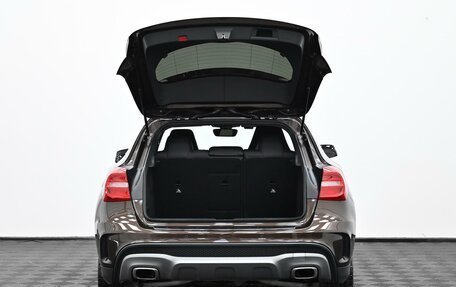 Mercedes-Benz GLA, 2017 год, 1 925 000 рублей, 5 фотография