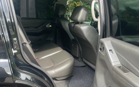 Nissan Pathfinder, 2010 год, 1 330 000 рублей, 26 фотография