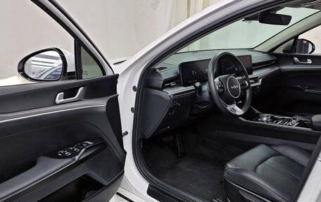 KIA K5, 2024 год, 2 650 000 рублей, 6 фотография