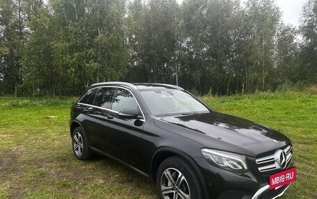 Mercedes-Benz GLC, 2017 год, 3 150 000 рублей, 13 фотография