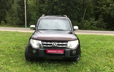 Mitsubishi Pajero IV, 2008 год, 1 750 000 рублей, 1 фотография