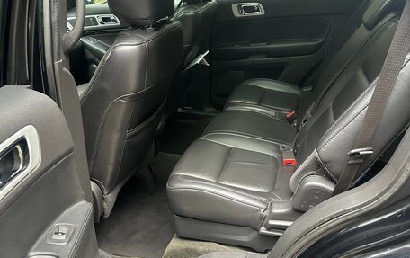 Ford Explorer VI, 2013 год, 1 530 000 рублей, 9 фотография