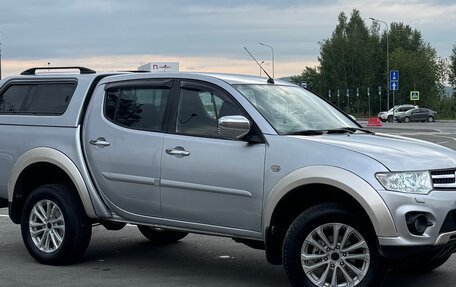 Mitsubishi L200 IV рестайлинг, 2014 год, 1 820 000 рублей, 4 фотография