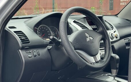 Mitsubishi L200 IV рестайлинг, 2014 год, 1 820 000 рублей, 37 фотография
