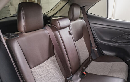 Toyota Yaris Cross, 2021 год, 1 849 000 рублей, 19 фотография
