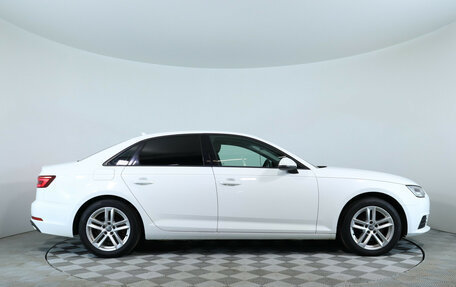 Audi A4, 2019 год, 1 950 000 рублей, 6 фотография