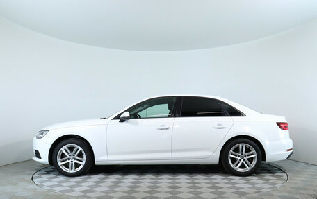 Audi A4, 2019 год, 1 950 000 рублей, 17 фотография