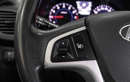 Hyundai Solaris II рестайлинг, 2012 год, 849 000 рублей, 13 фотография