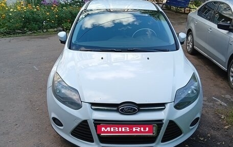 Ford Focus III, 2012 год, 700 000 рублей, 3 фотография