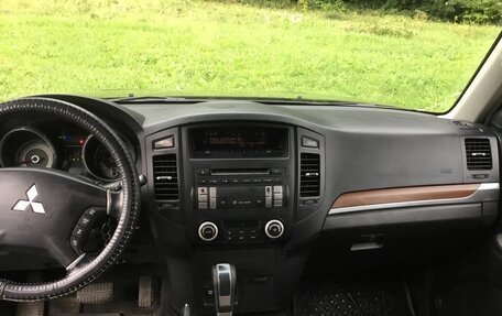 Mitsubishi Pajero IV, 2008 год, 1 750 000 рублей, 5 фотография
