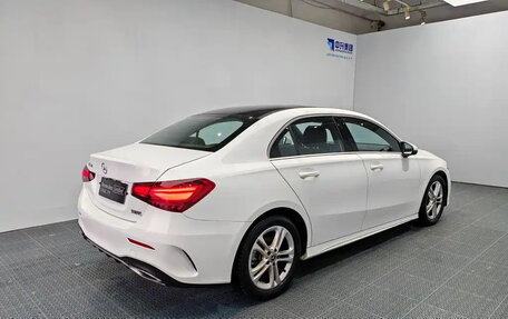 Mercedes-Benz A-Класс, 2022 год, 1 900 000 рублей, 6 фотография