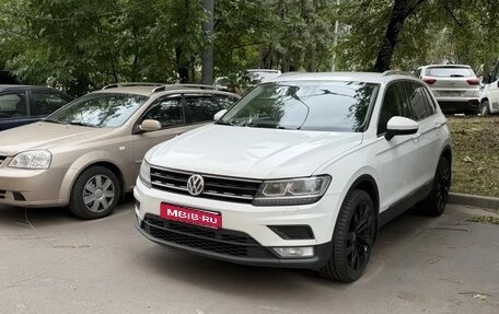 Volkswagen Tiguan II, 2017 год, 1 650 000 рублей, 1 фотография