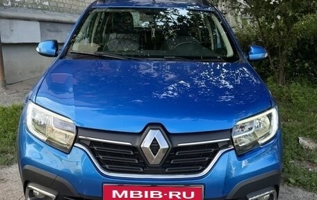 Renault Sandero II рестайлинг, 2020 год, 1 050 000 рублей, 1 фотография