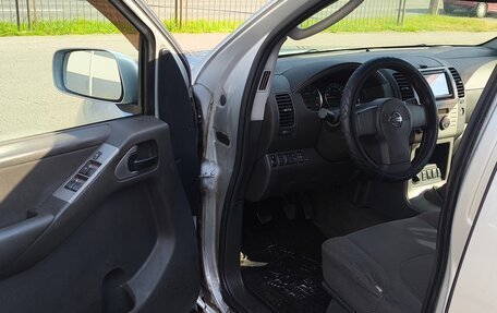 Nissan Pathfinder, 2006 год, 700 000 рублей, 1 фотография