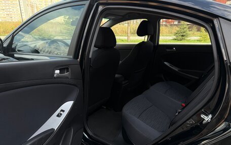 Hyundai Solaris II рестайлинг, 2015 год, 990 000 рублей, 15 фотография