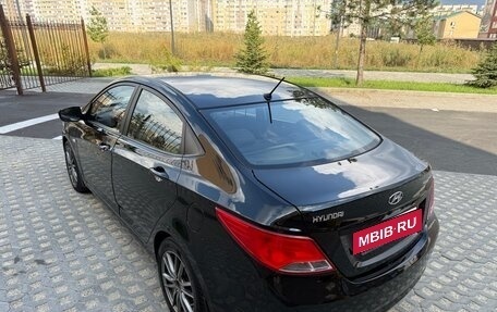Hyundai Solaris II рестайлинг, 2015 год, 990 000 рублей, 7 фотография