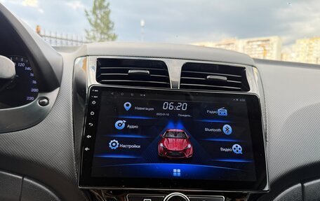 Hyundai Solaris II рестайлинг, 2015 год, 990 000 рублей, 25 фотография