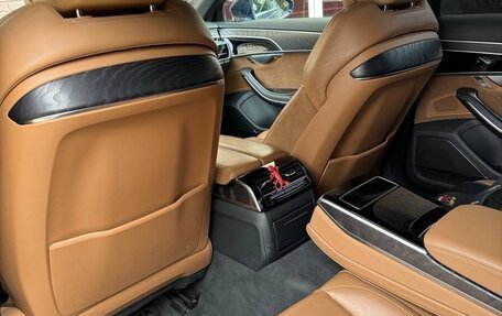 Audi A8, 2018 год, 5 800 000 рублей, 13 фотография