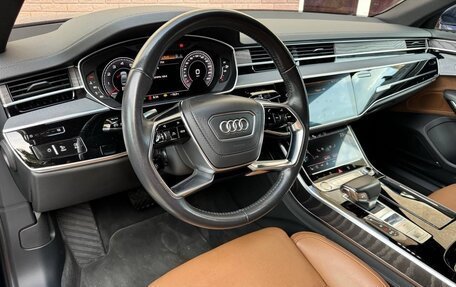 Audi A8, 2018 год, 5 800 000 рублей, 10 фотография